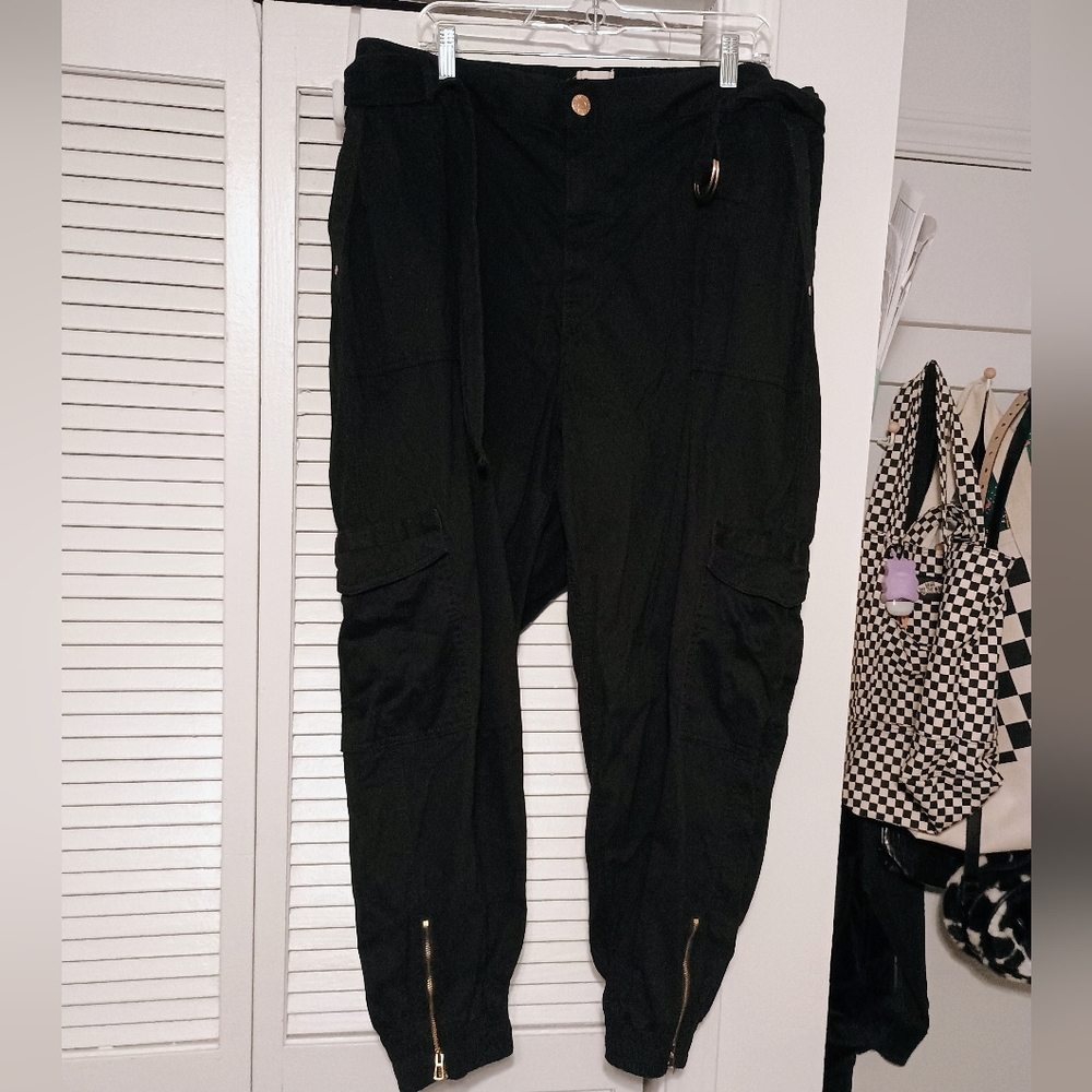 Plus Size 22 Black Cargo Pants